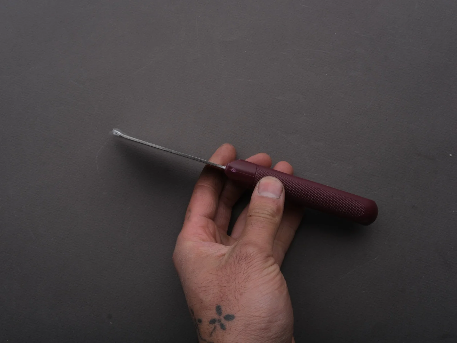 ALLEX - Y-Shaped Spatula - Diagonal - Image 4