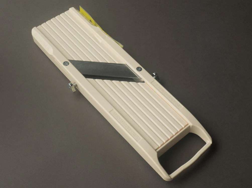 Benriner - Classic Mandoline - Ivory