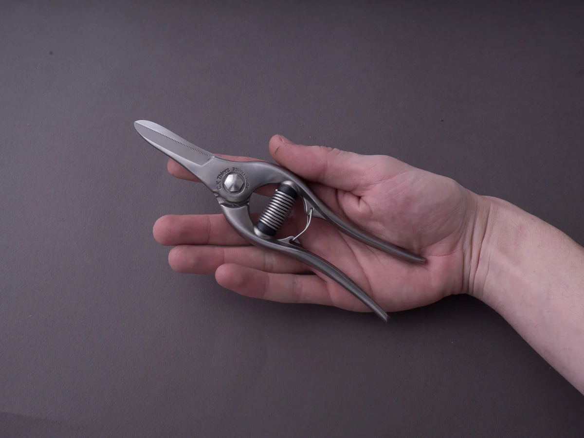 Chambriard - CK Thiers - Stainless Forged Kitchen Shears - Image 4