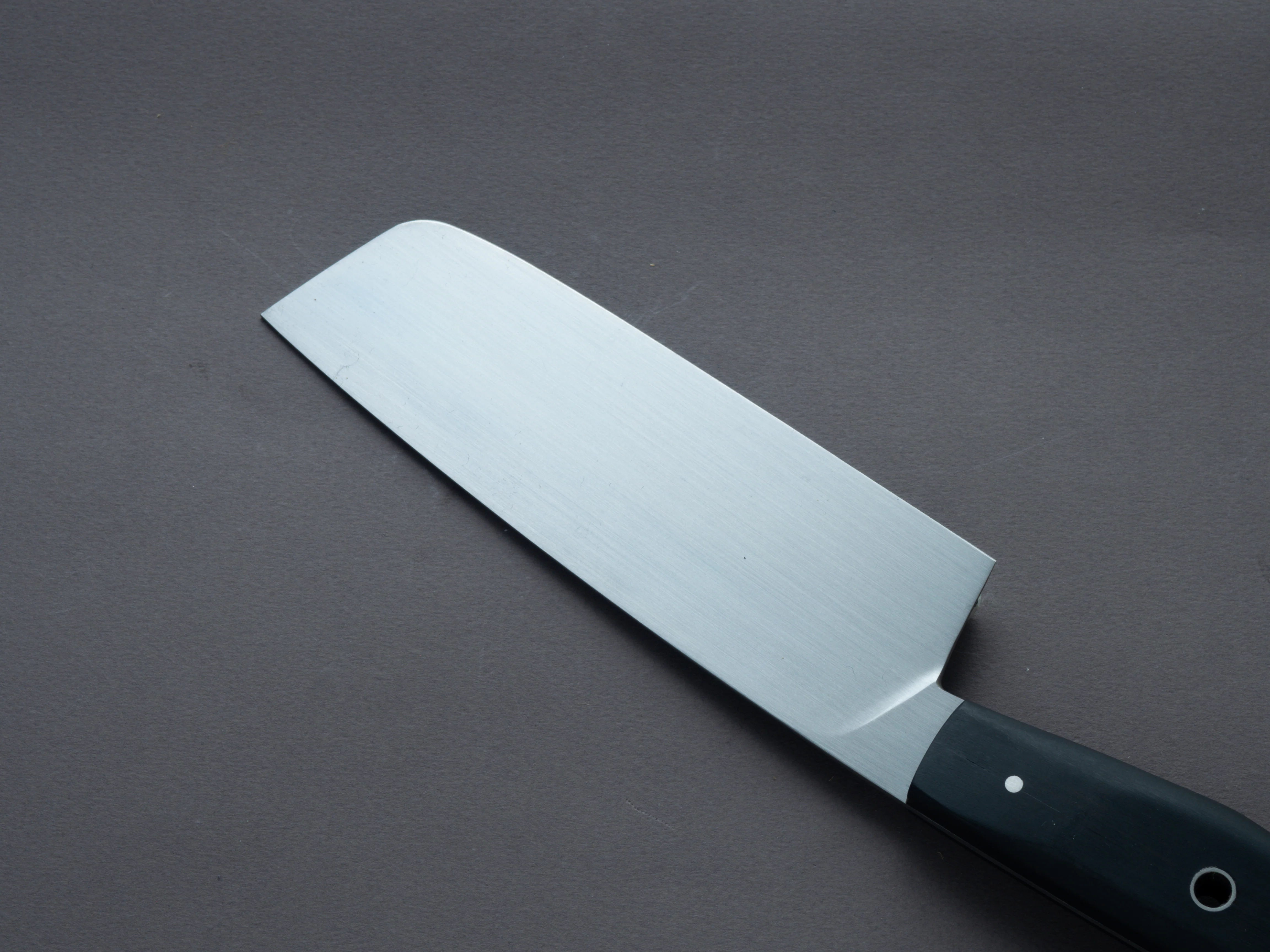 Theo Darvin - Hybrid - AEB-L - Nakiri - 5.5" - Ebony Western Handle - Image 4