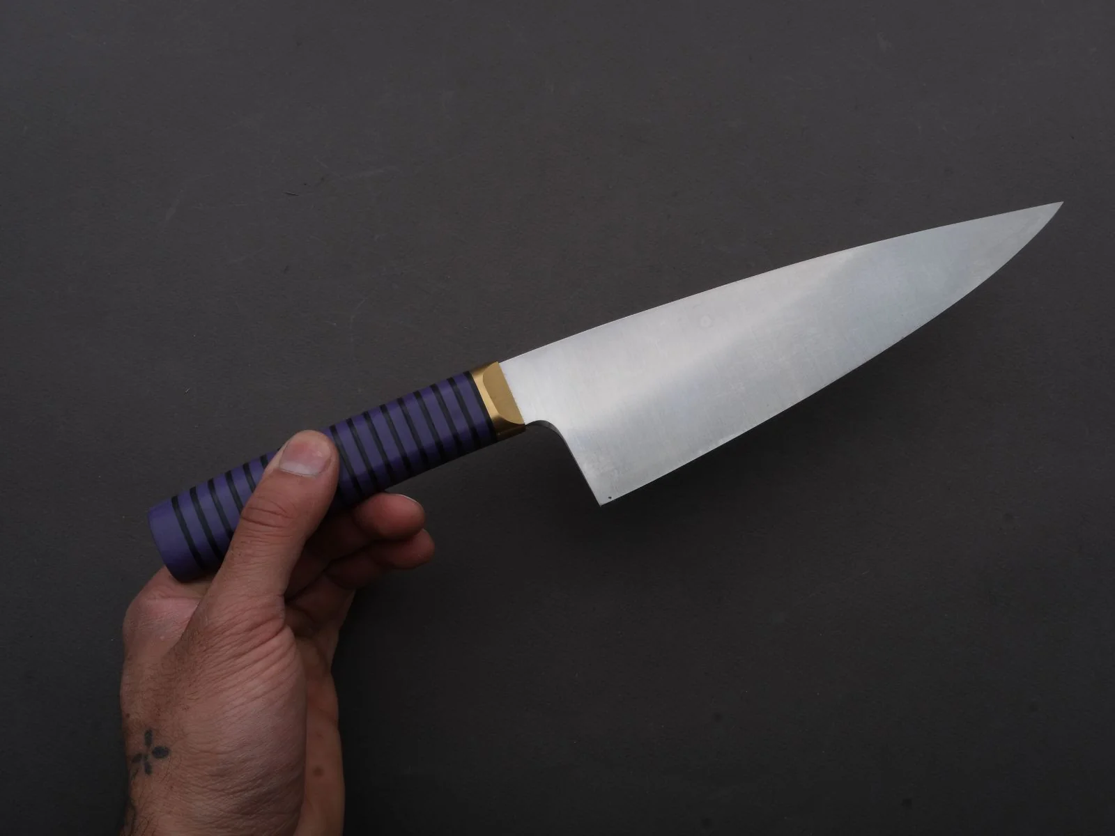Florentine Kitchen Knives - Stainless - Chef - 205mm - Stacked Purple Composite and Black Leather Handle - Image 6