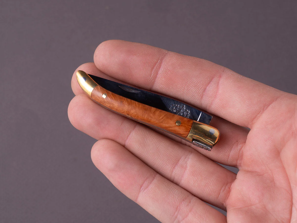 Forge de Laguiole - 70mm Folding Knife - Spring Lock - Briarwood & Brass Handle - Image 5