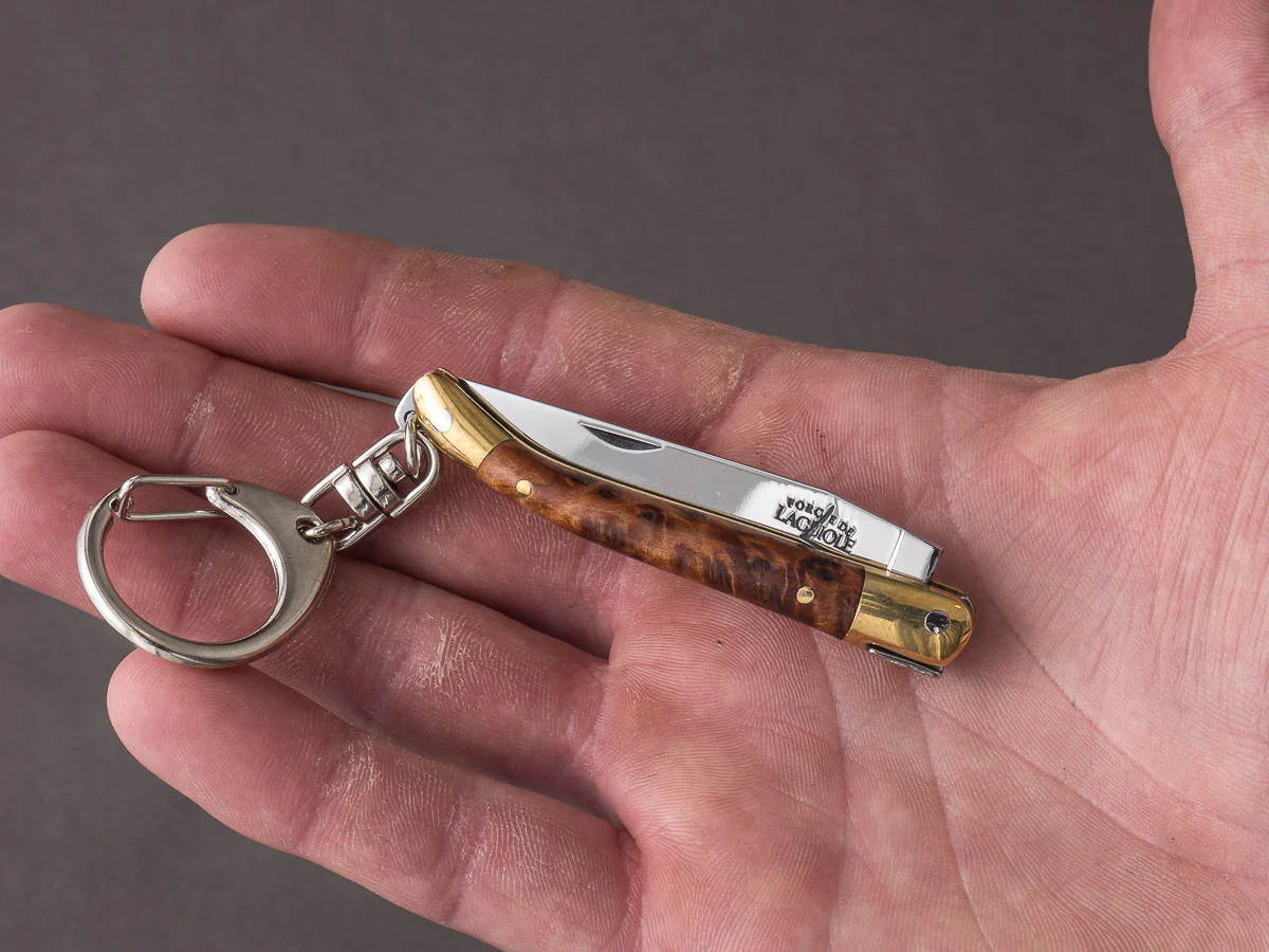 Forge de Laguiole - 70mm Folding Knife - Spring System - Thuya Handle w/ Brass Bolsters - Keychain Ring - Image 6