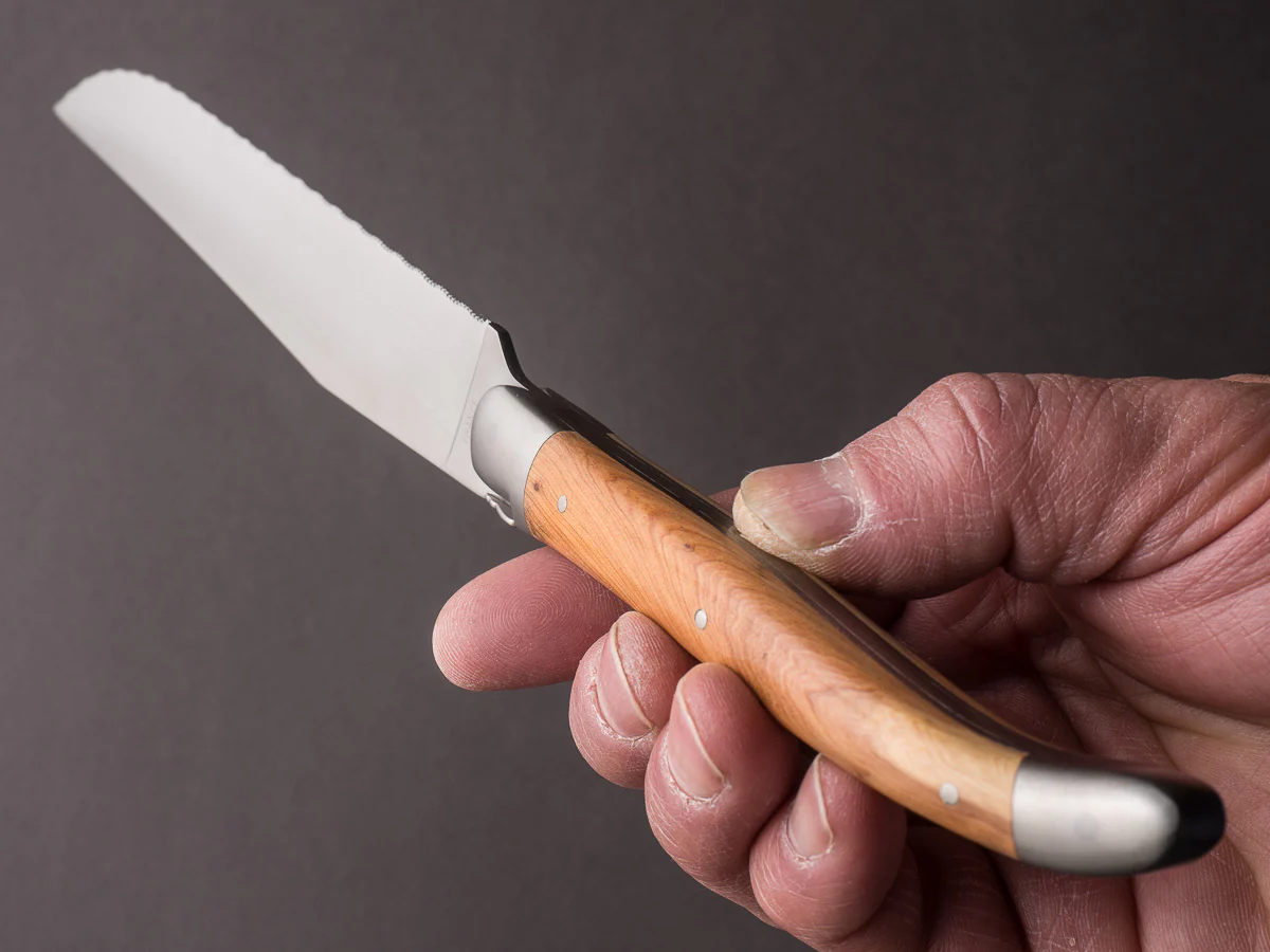 Forge de Laguiole - Bread Knife - Juniper Handle - Satin Finish - Image 9