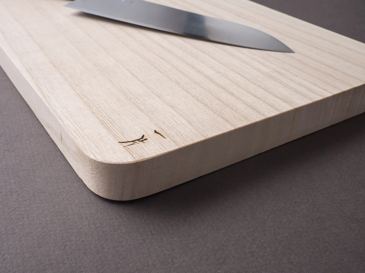 Hitohira - Cutting Board - Kiri Wood - Mini - Image 4
