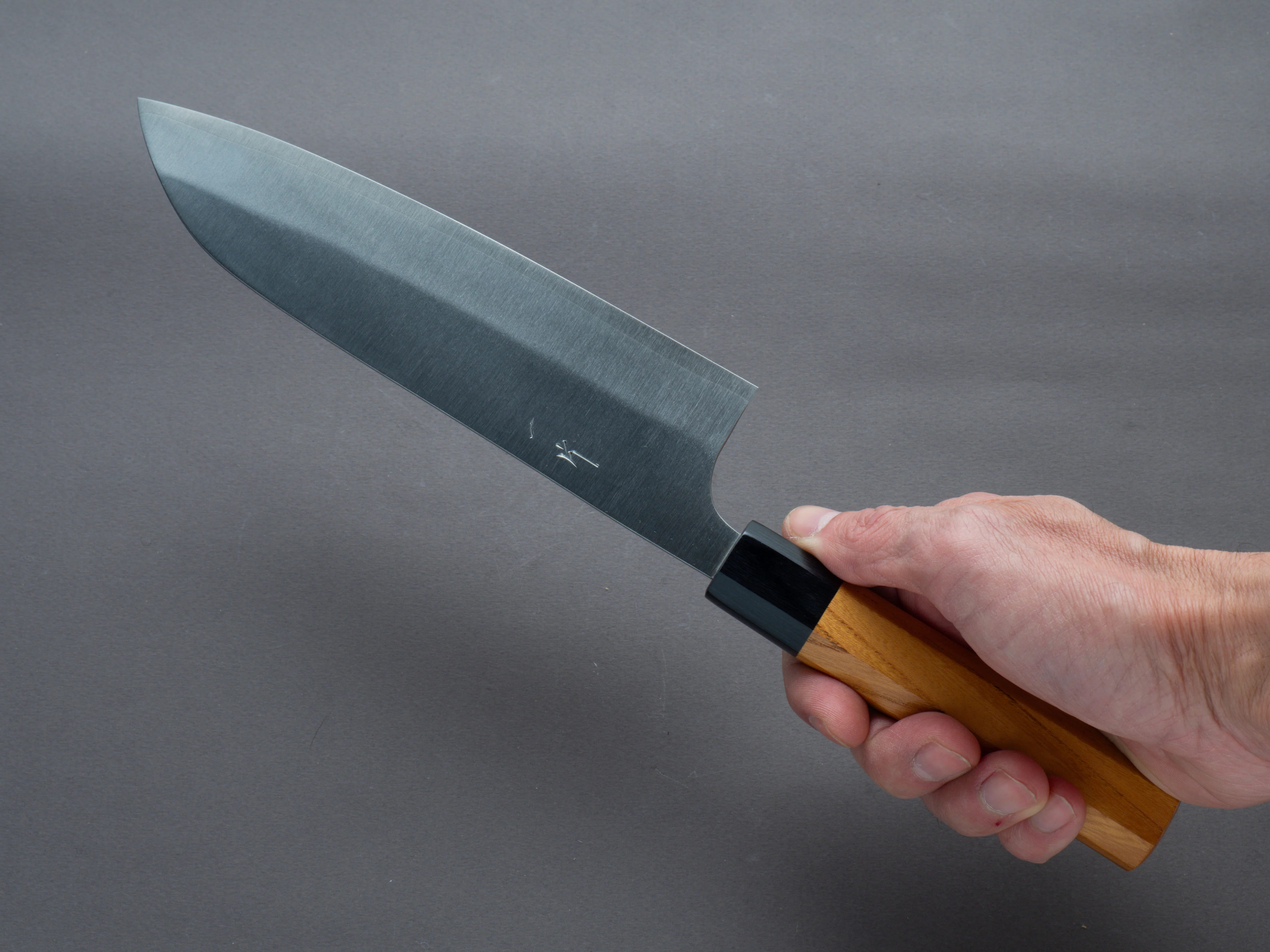 Hitohira - Echizen - SG2 - Santoku - 180mm - Keyaki Zelkova Handle - Image 7