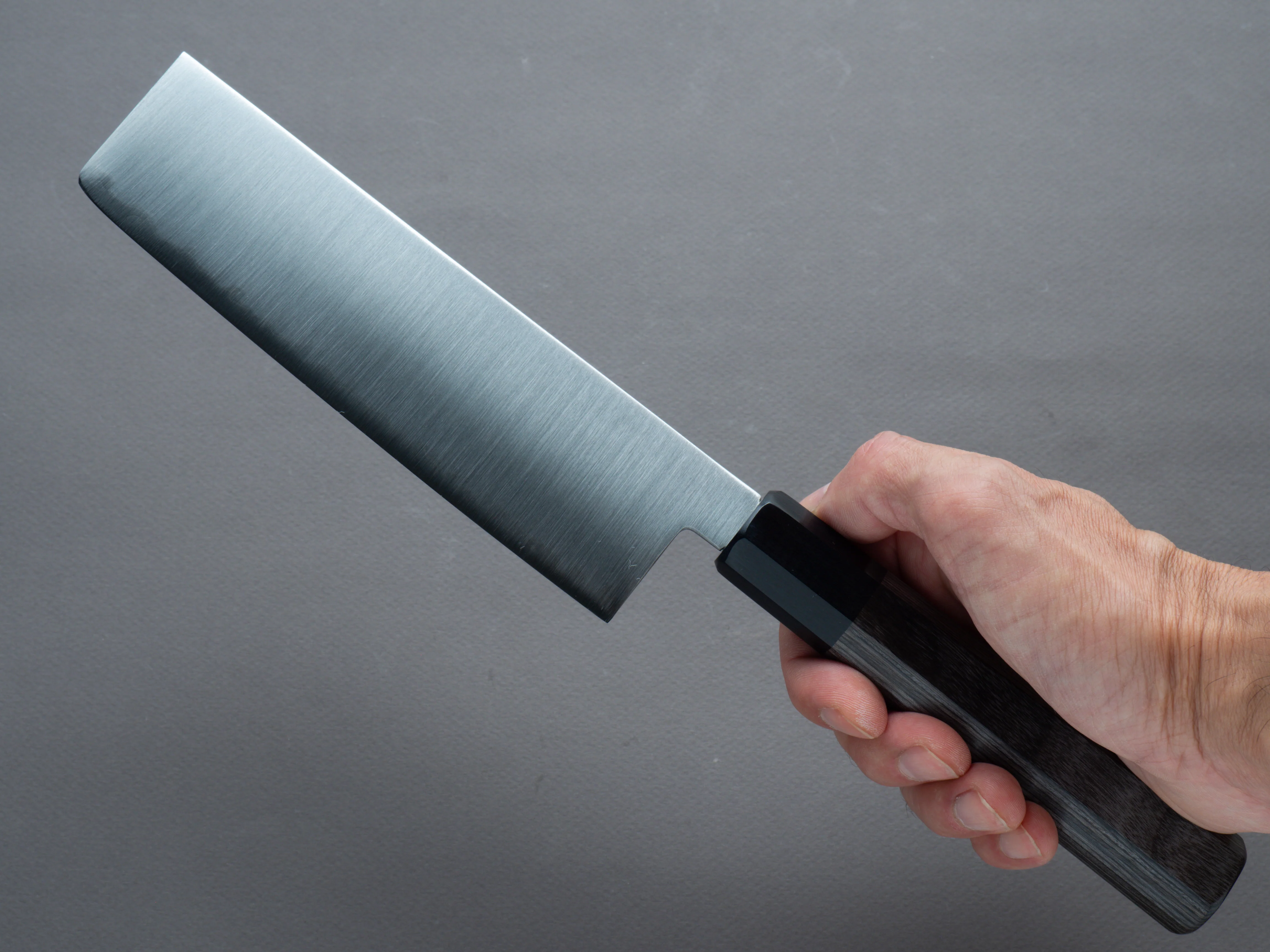 Hitohira - Imojiya TH - Super Blue - Nakiri - Gray Pakka Handle - Image 6