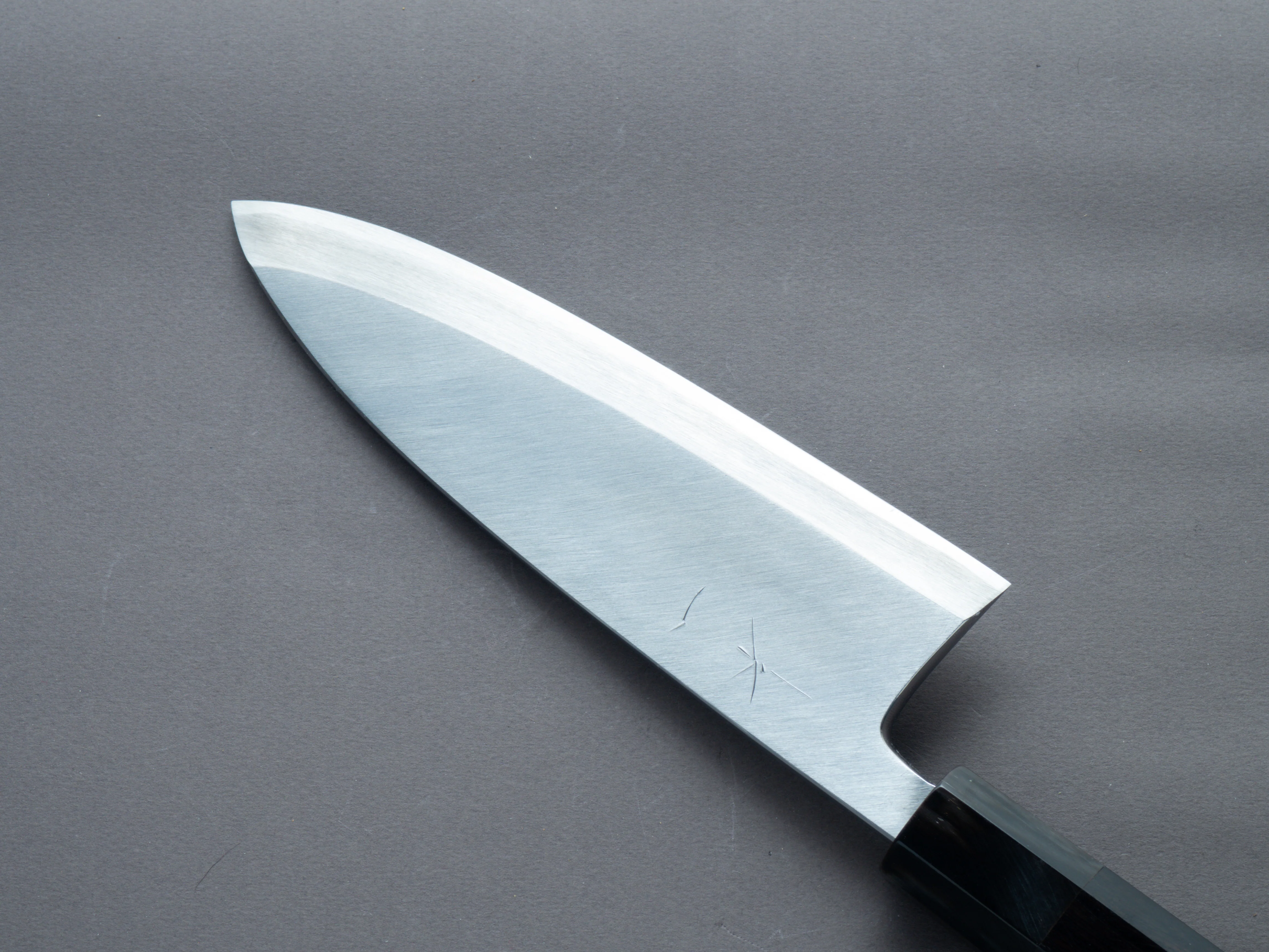 Hitohira - Kikuchiyo x Manzo - Blue #2 - Deba - 180mm - Ebony Handle - Image 4