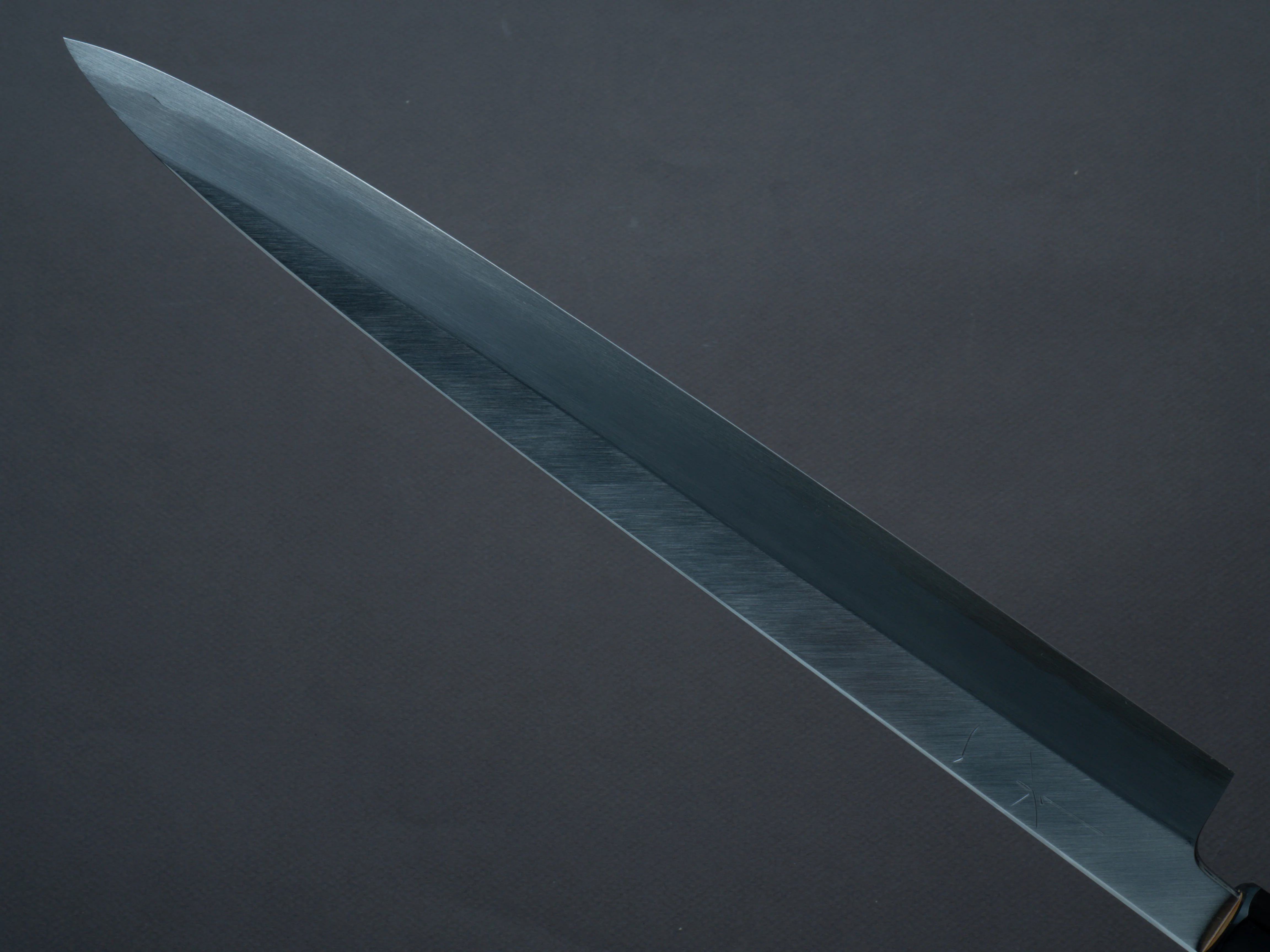 Hitohira - Kikuchiyo x Manzo - Blue #2 - Yanagiba - 300mm - Magnolia Handle - Saya - Image 4