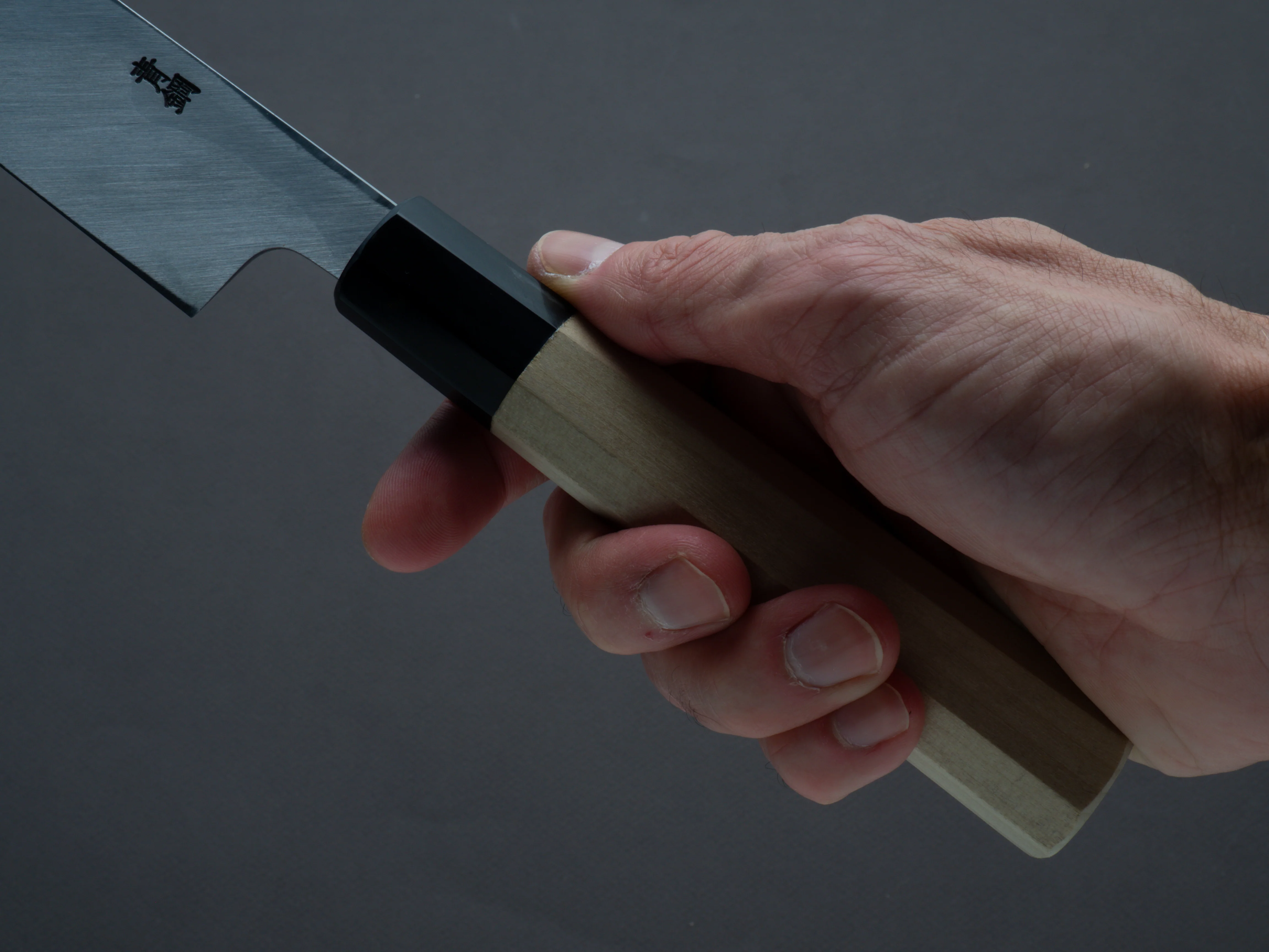 Hitohira - Kikuchiyo x Manzo - Blue #2 - Yanagiba - 300mm - Magnolia Handle - Saya - Image 5