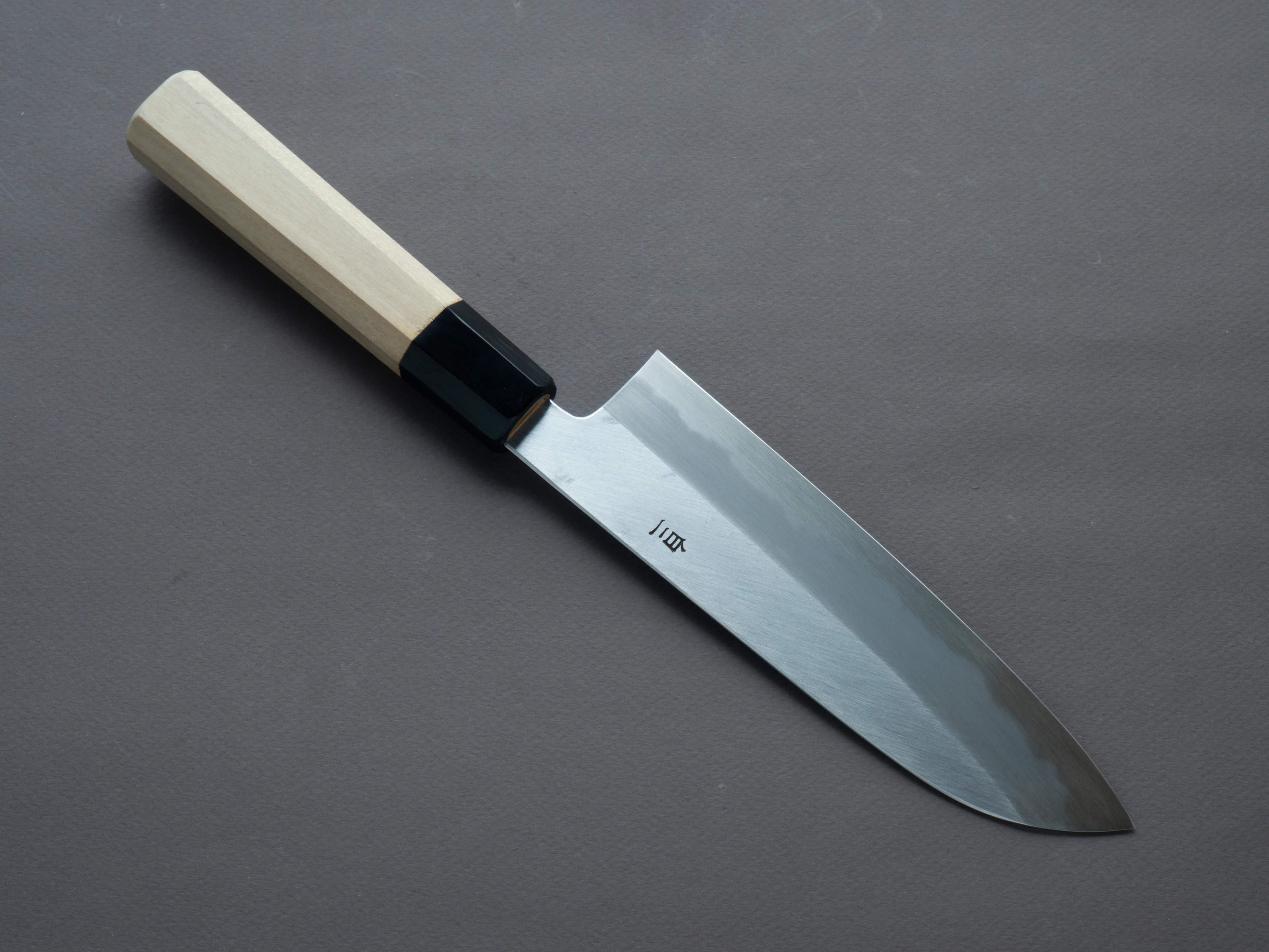 Hitohira - Tanaka x Ren - White #2 - 180mm - Santoku - Magnolia Handle - Image 2