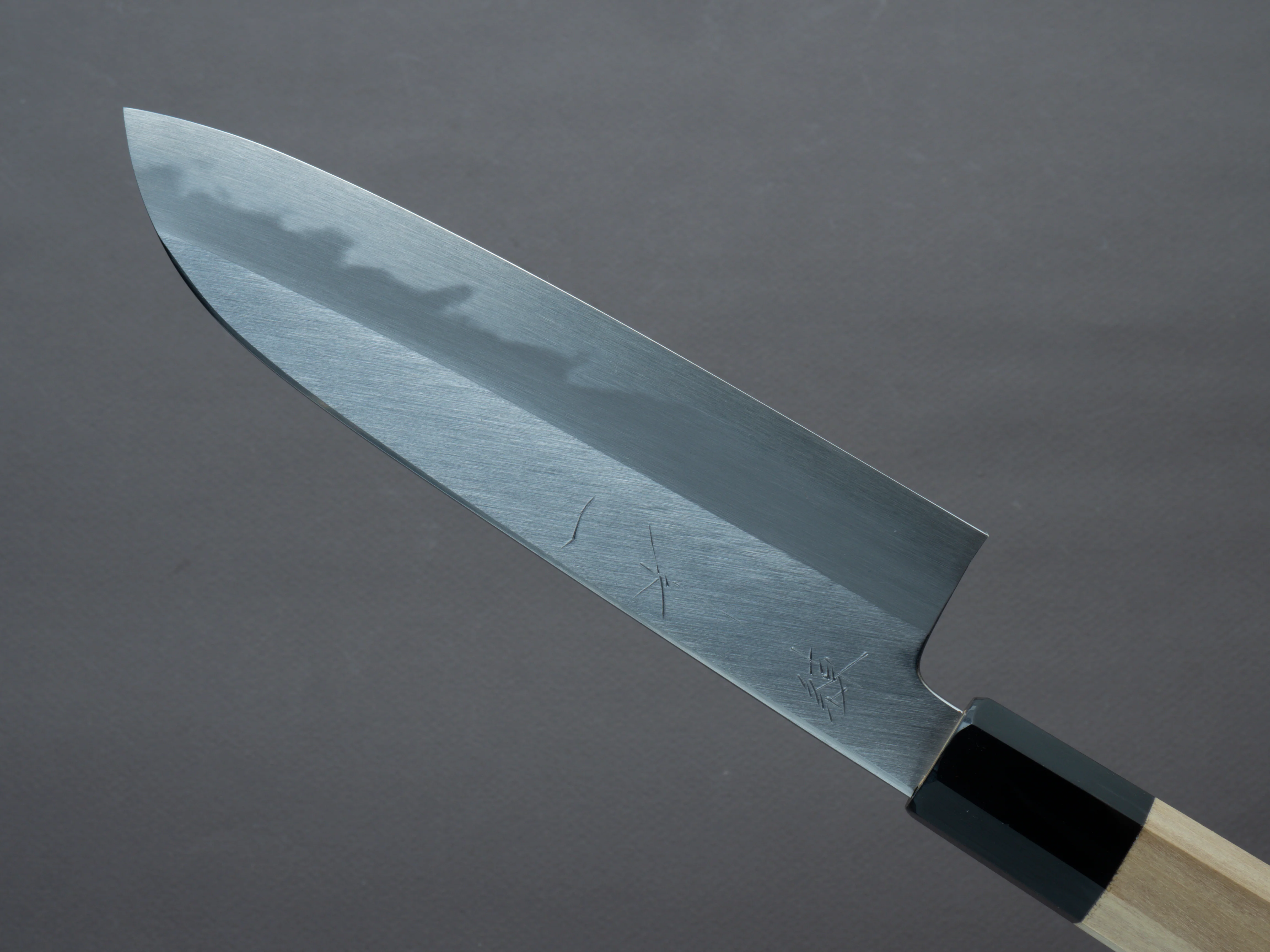 Hitohira - Tanaka x Ren - White #2 - 180mm - Santoku - Magnolia Handle - Image 4