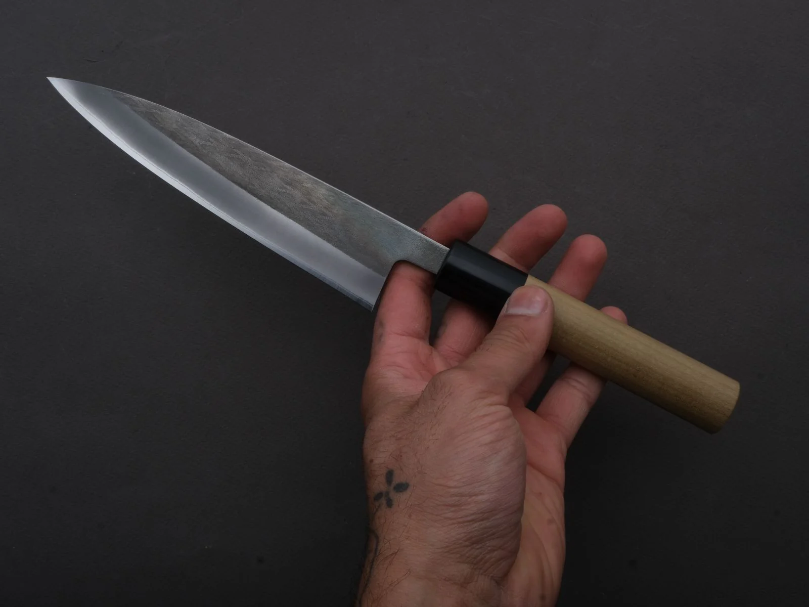 Hitohira - TD - Blue #2 - Stainless Clad - Kurouchi - Petty - 150mm - Magnolia Wood Handle (D-Shape) - Image 4
