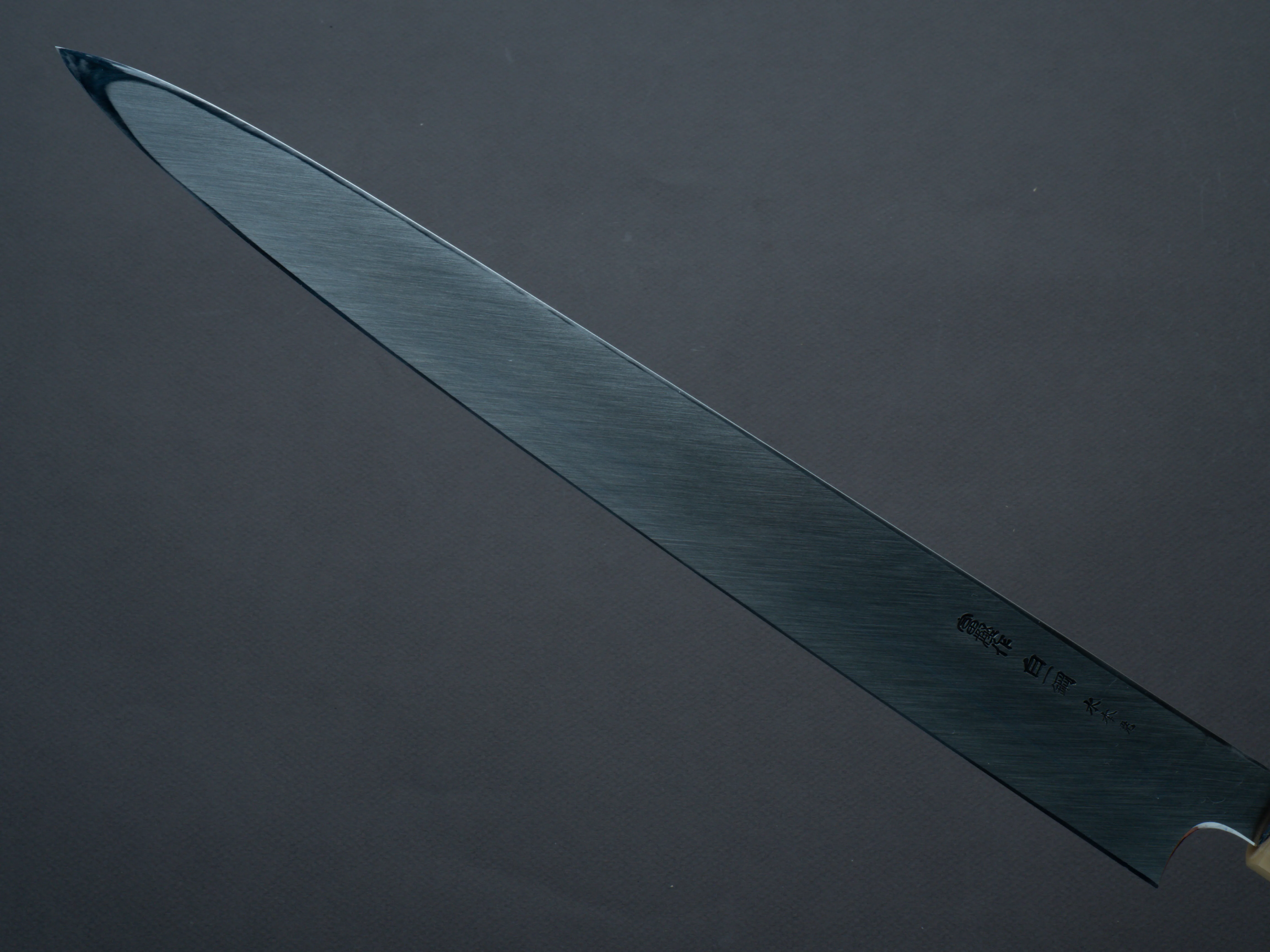 Hitohira - Togashi - White #1 - Fuji Mizu Honyaki - Yanagiba - 330mm - Taihei Makassar Ebony Handle (w/ saya) - Image 3
