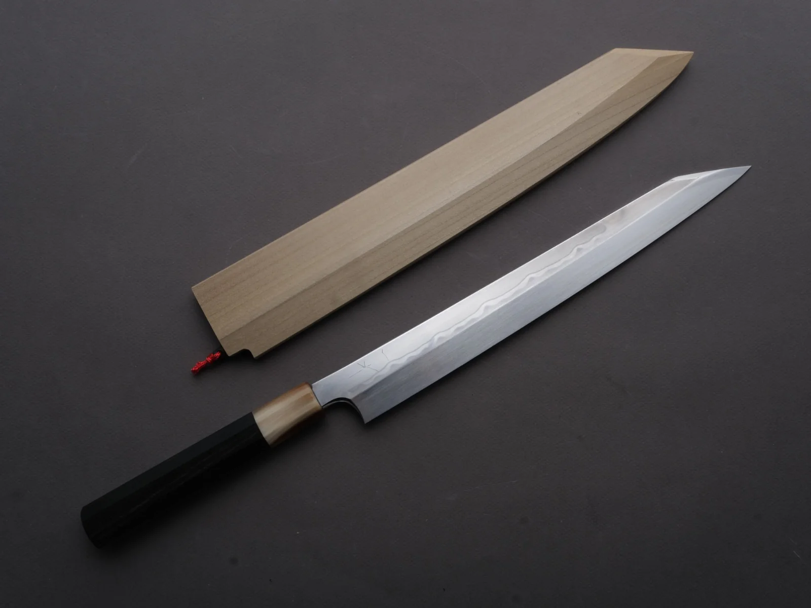 Hitohira - Togashi - White #1 - Sanbonsugi Mizu Honyaki - Kiritsuke Yanagiba - 300mm - Taihei Makassar Ebony Handle (Saya)
