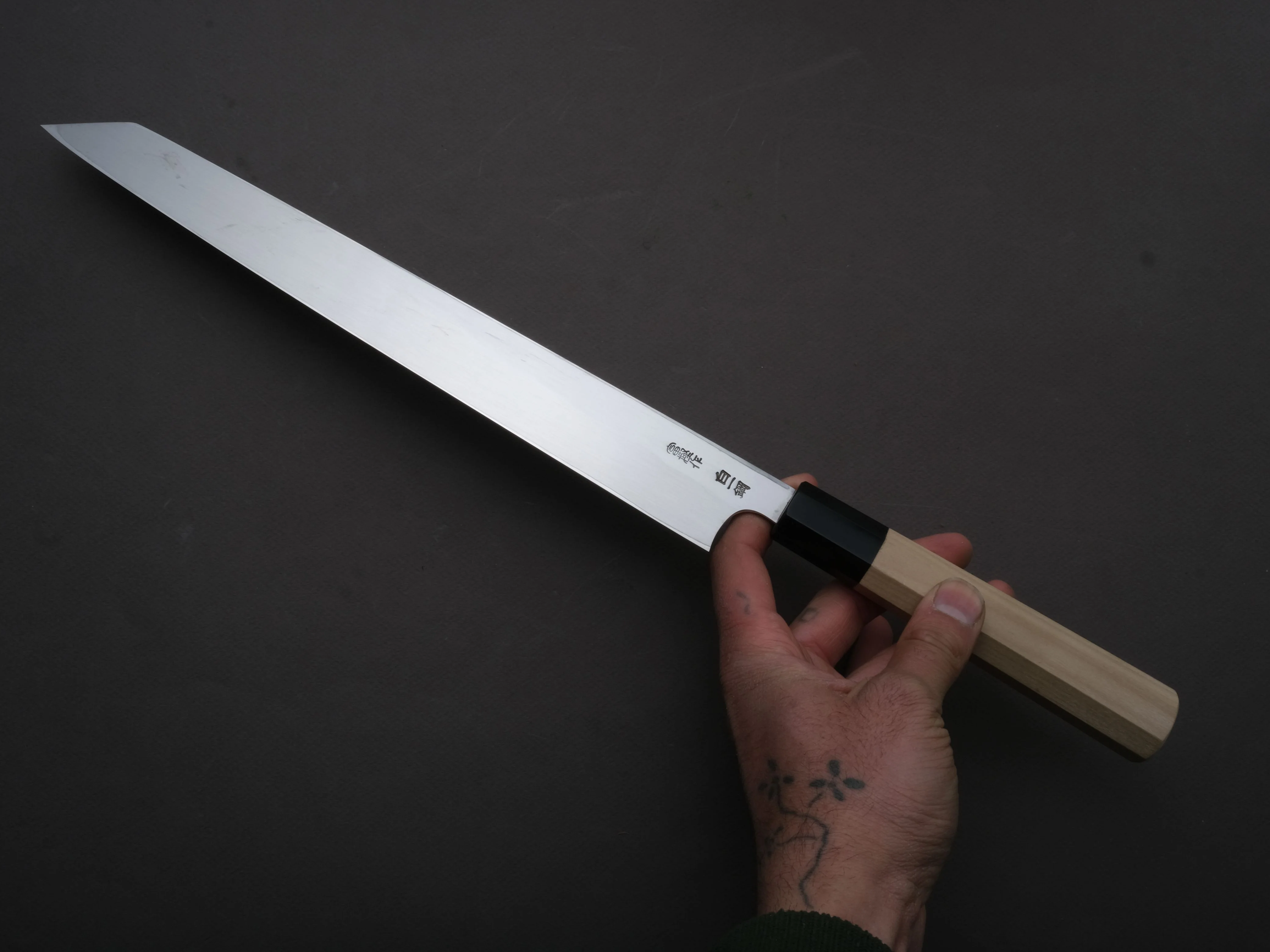 Hitohira - Togashi - White #1 - Tachi - Kiritsuke Yanagiba - 300mm - Magnolia Wood Handle (Saya) - Image 5