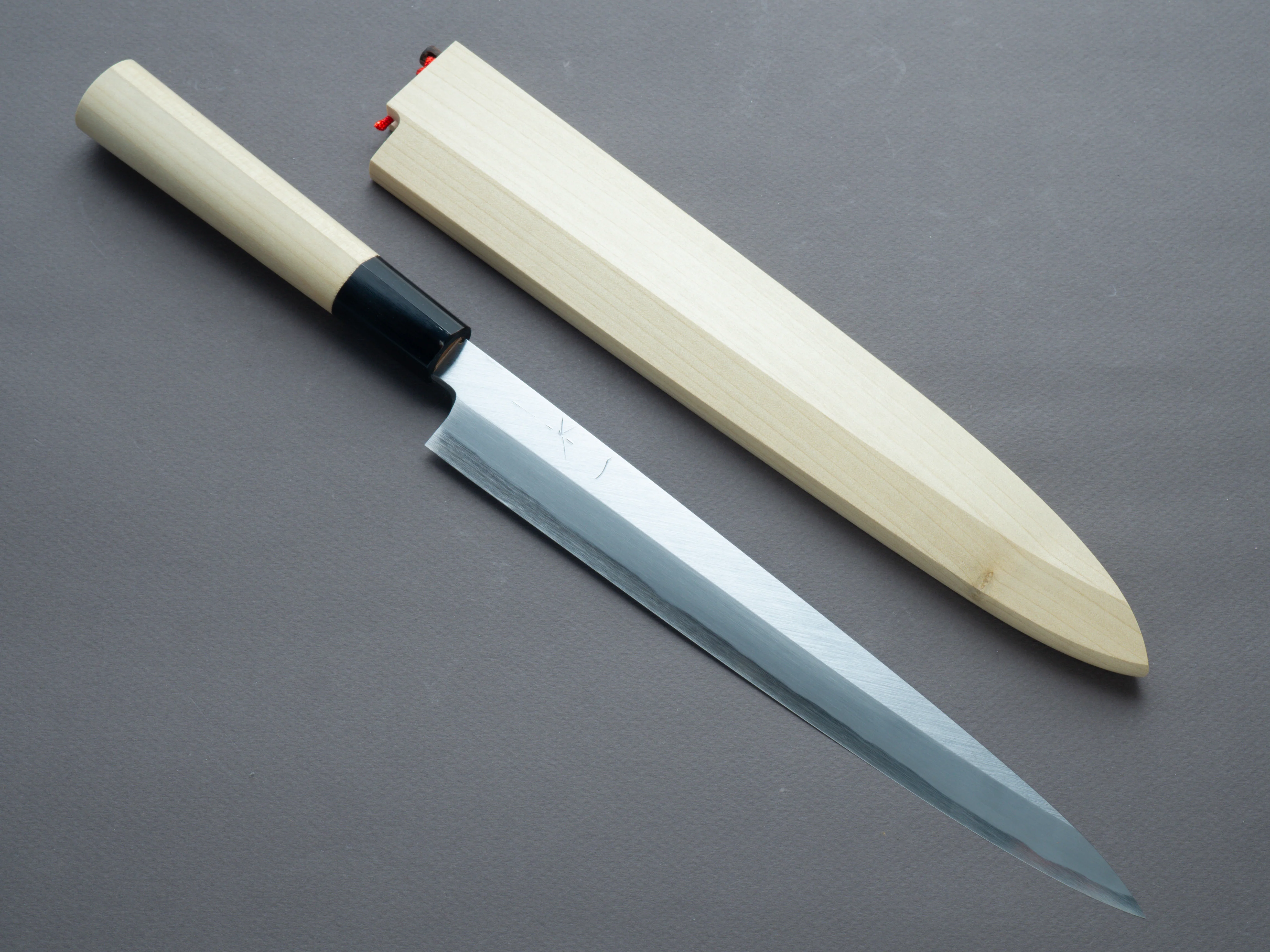 Hitohira - Togashi - White #2 - Yanagiba - 240mm - D-Shaped Magnolia Handle - Saya