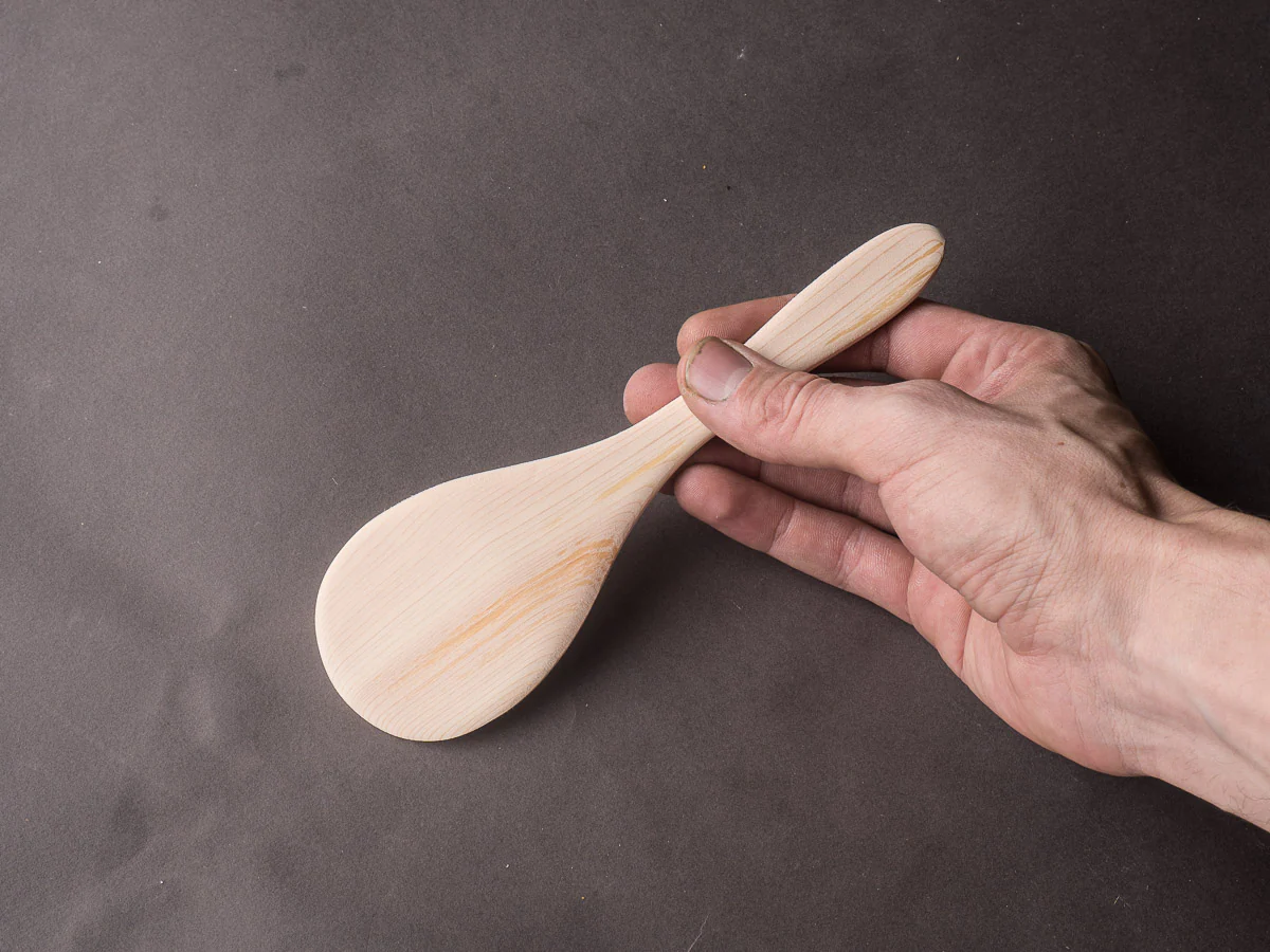 Komon - Hinoki Rice Scooper - Small - Image 4