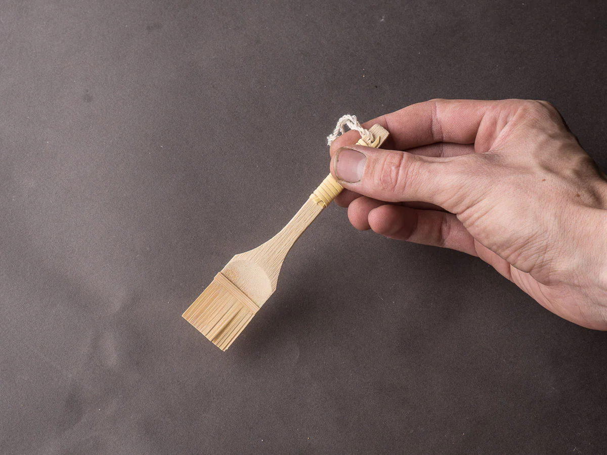Komon - Oroshigane Take-Bera - Medium (Bamboo spatula for grater) - Image 7