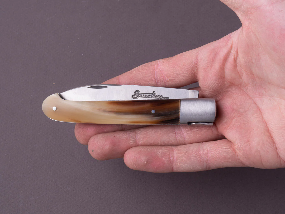 Laguiole en Aubrac - Folding Knife - 11cm Sauveterre - Blonde Horn - Bolster - Image 4