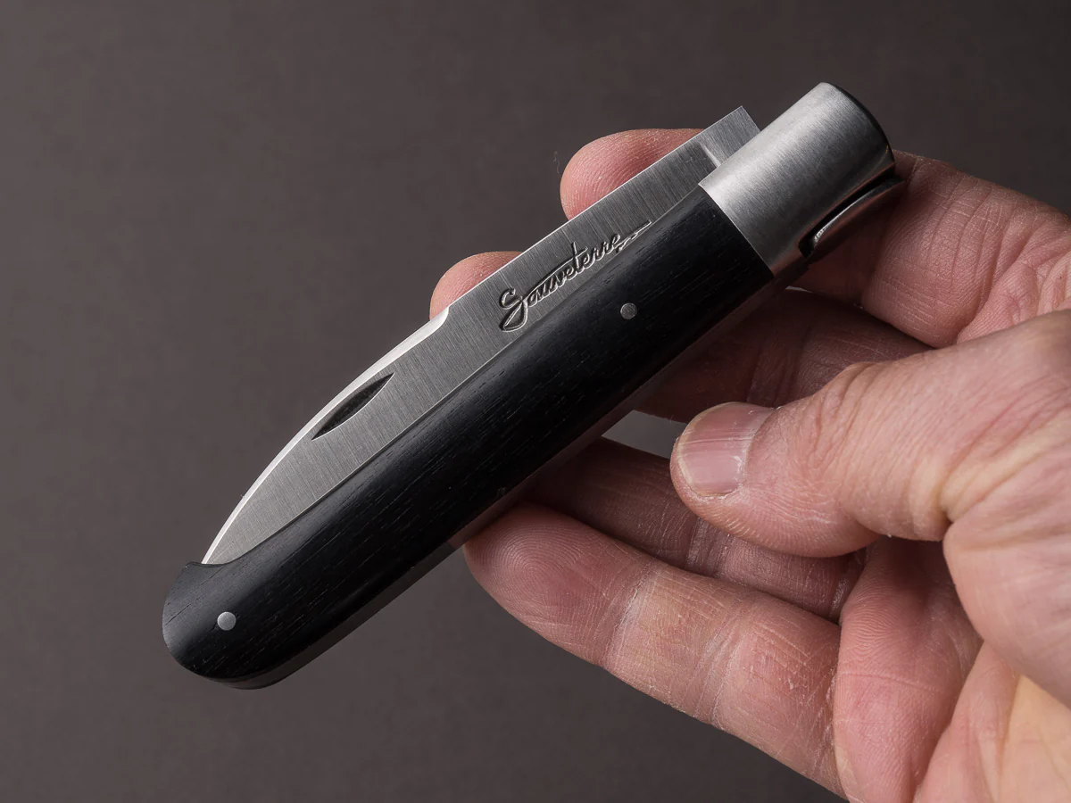 Laguiole en Aubrac - Folding Knife - Slip Joint - Sauveterre - 85mm - Ebony - Bolster - Image 6