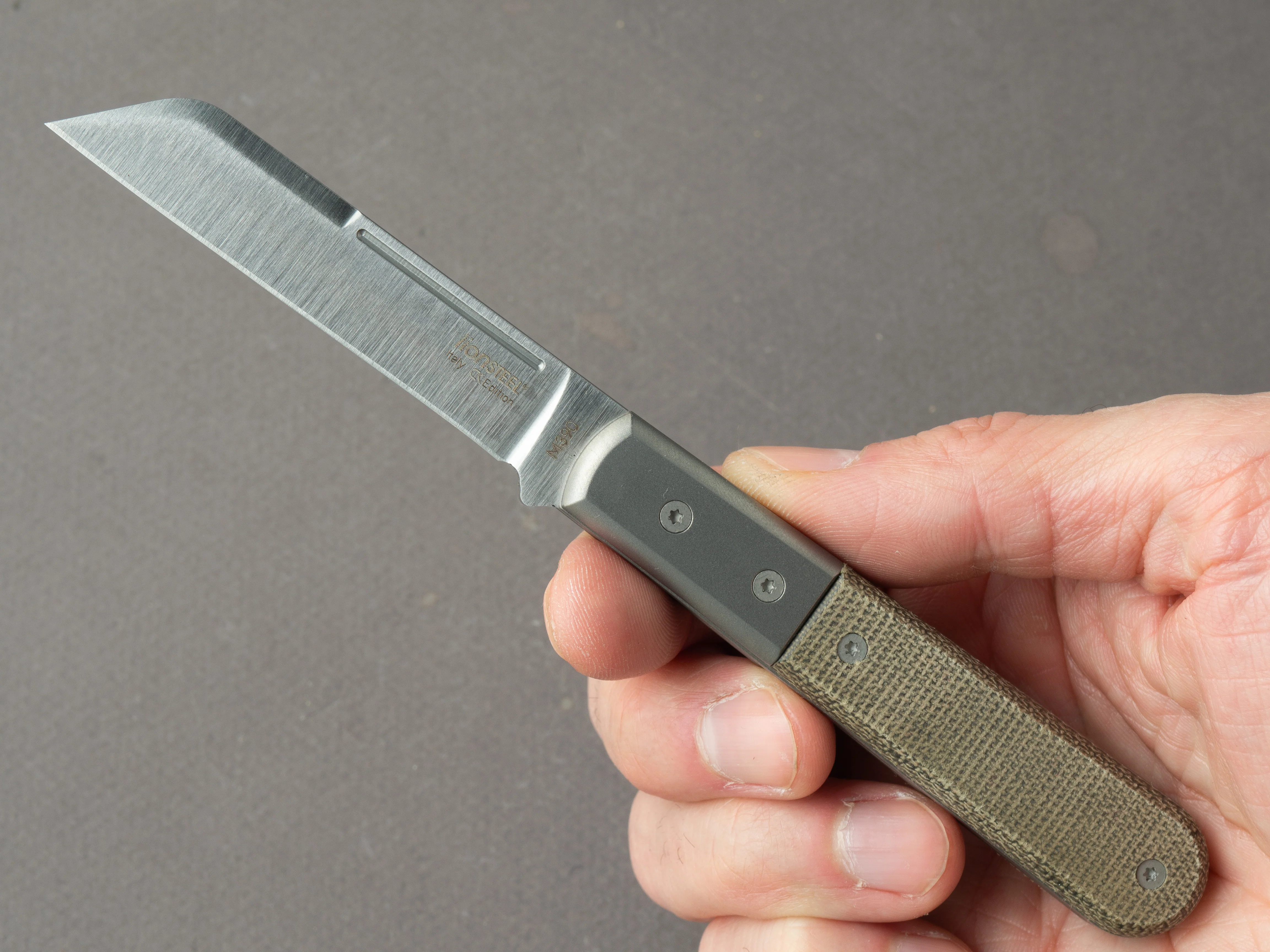 lionSTEEL - Folding Knife - Barlow - Dom - 65mm - M390 - Slip Joint - Green Canvas Micarta w/ Metal Bolster - Image 7