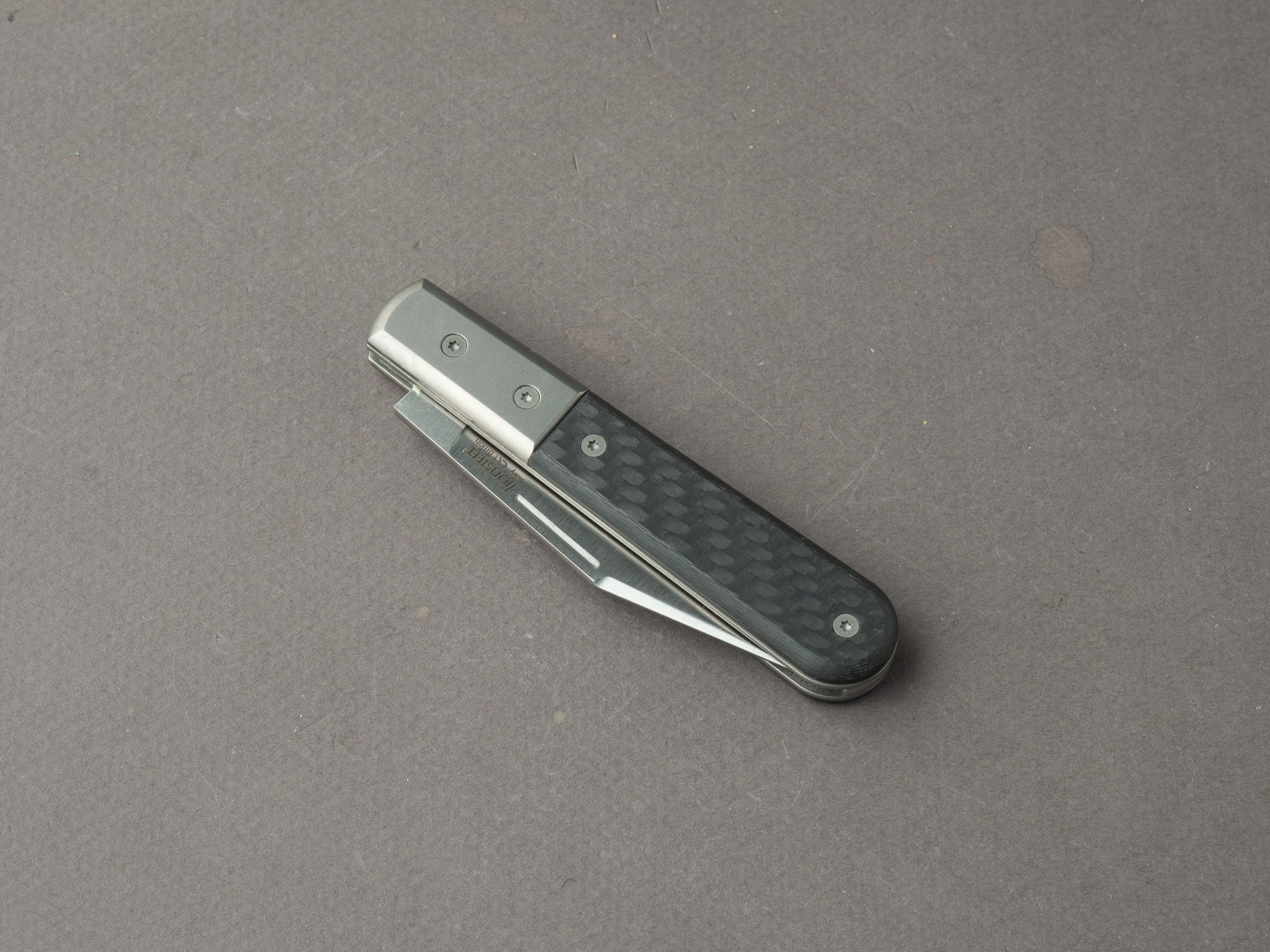 lionSTEEL - Folding Knife - Barlow - Shuffler - 65mm - M390 - Slip Joint - Carbon Fiber w/ Titanium Bolster - Image 5