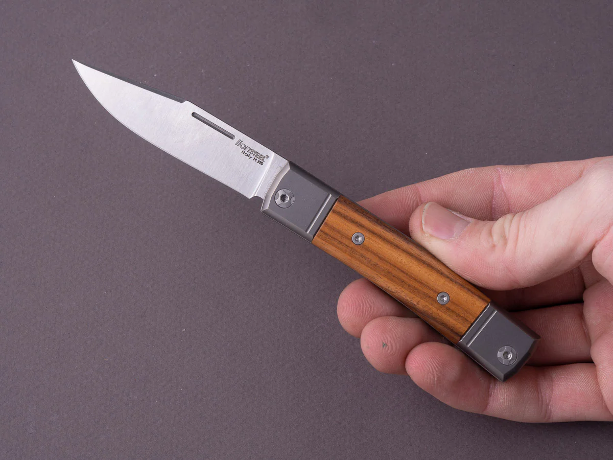 lionSTEEL - Folding Knife - bestMAN - Clip Point - 71mm - M390 - Slip Joint - Santos Mahogany - Image 6