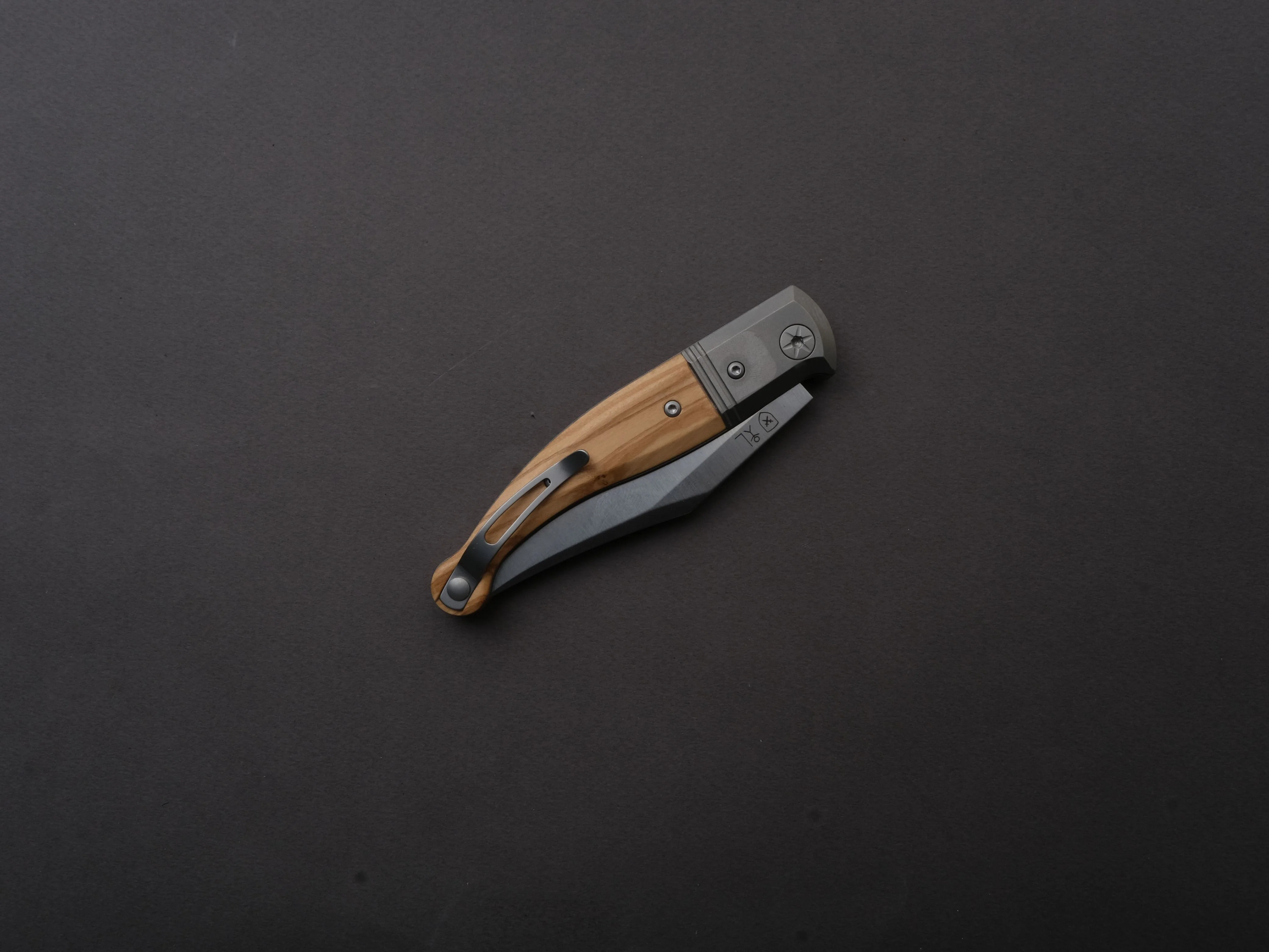 lionSTEEL - Folding Knife - GITANO - 85mm - Niolox - Slip Joint - Olive Wood Handle - Image 4