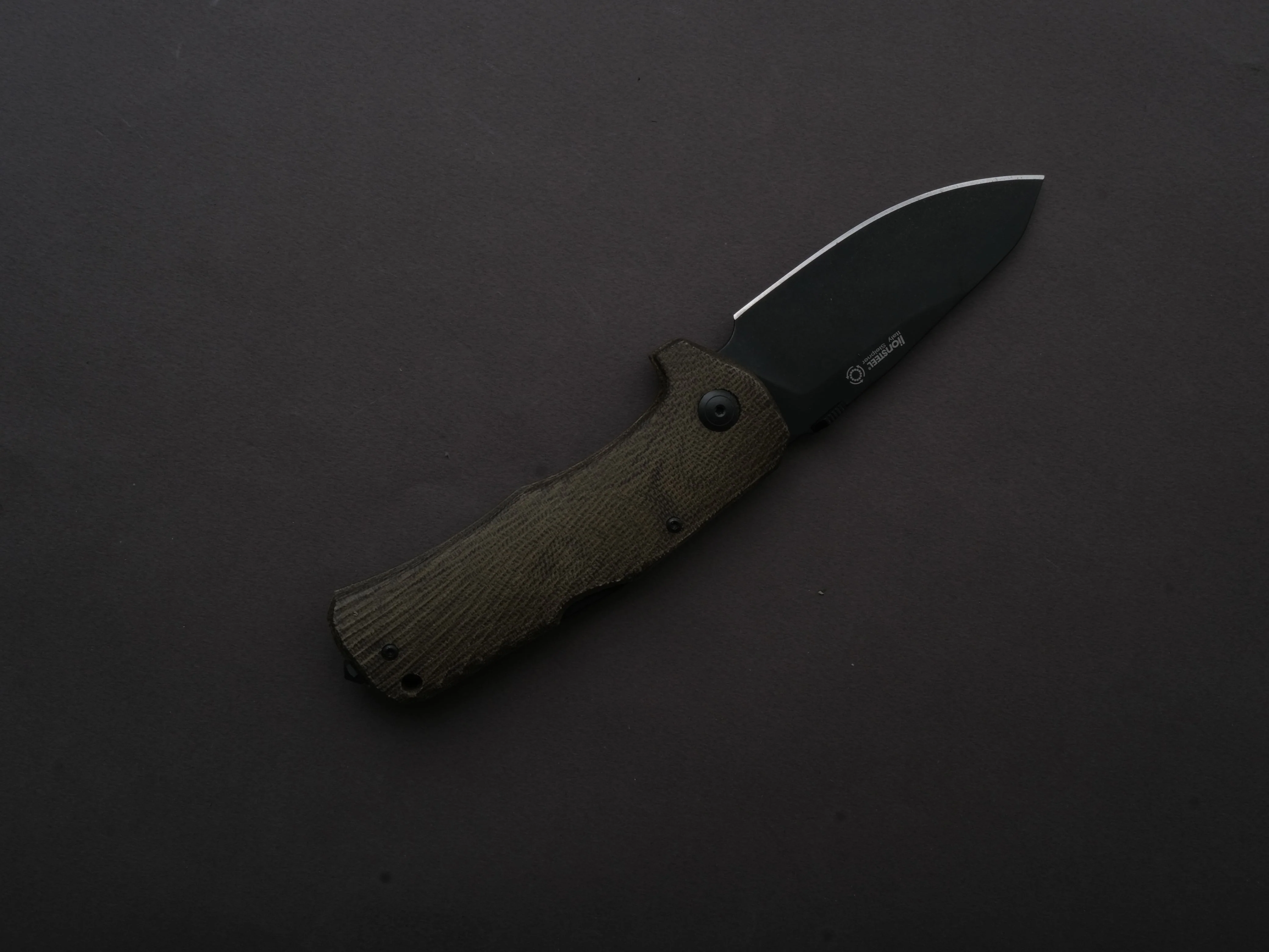 lionSTEEL - SOLID Folding Knife - TM1B - Sleipner - 90mm - Lock Back - Green Micarta Handle - Mil Spec - Image 2