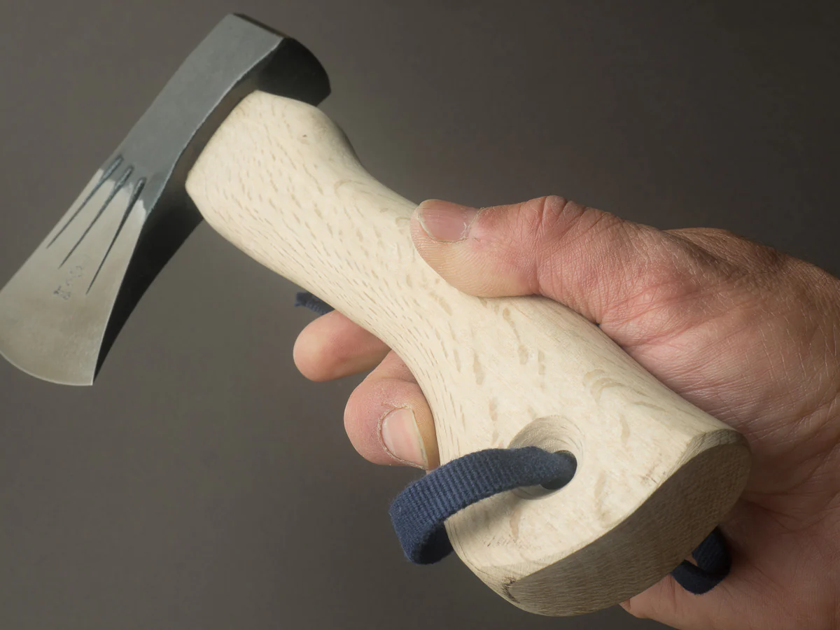 Mizuno - Craft Axe - 450g - Curved Oak Handle - Image 11