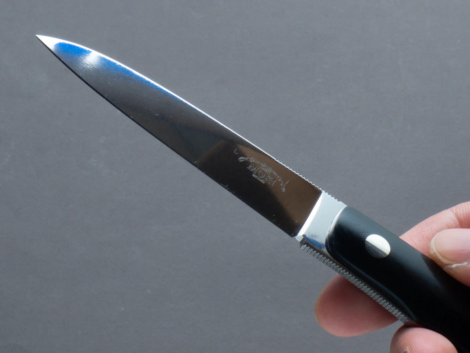 MOKI - Fixed Blade - Banff - VG10 - 85mm (long) - Black Linen Micarta Handle - Leather Sheath - Image 3