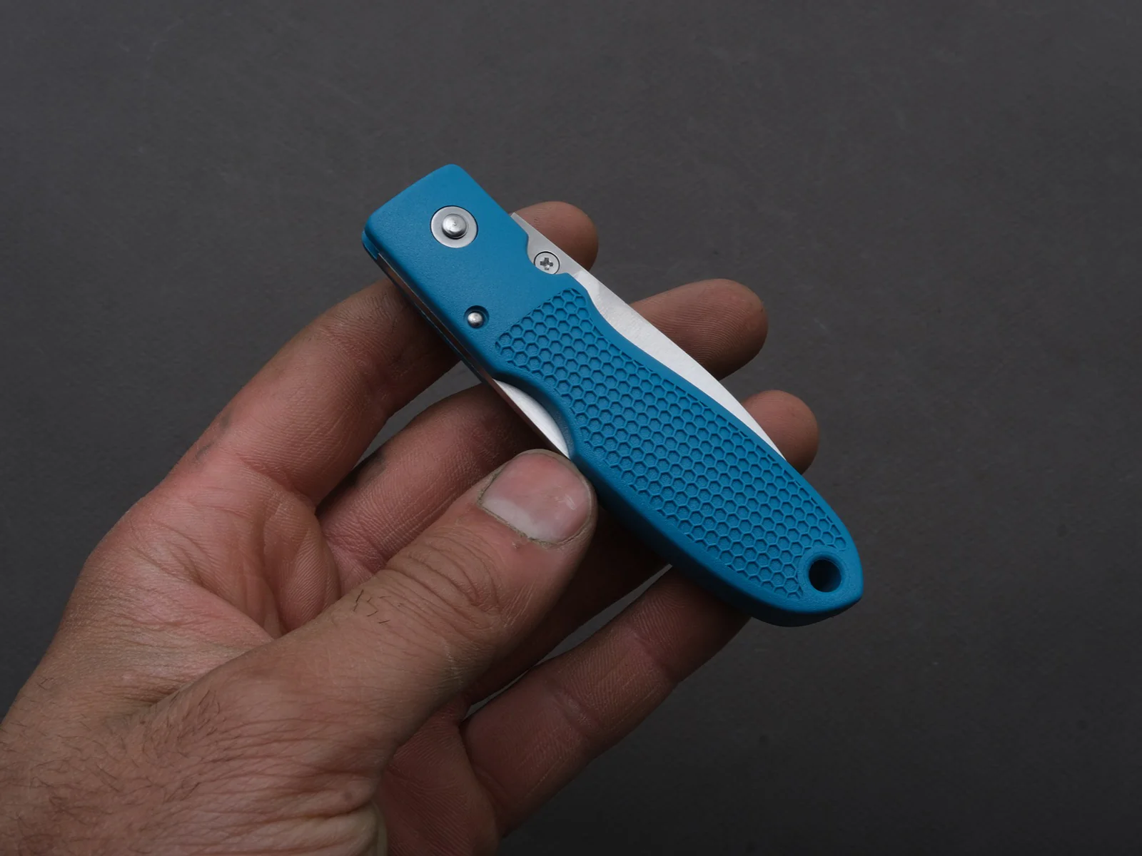 Moki - Folding - Coupe - Lock back - AUS-8 - 54mm - Grayish Blue Grilon Handle - Image 5