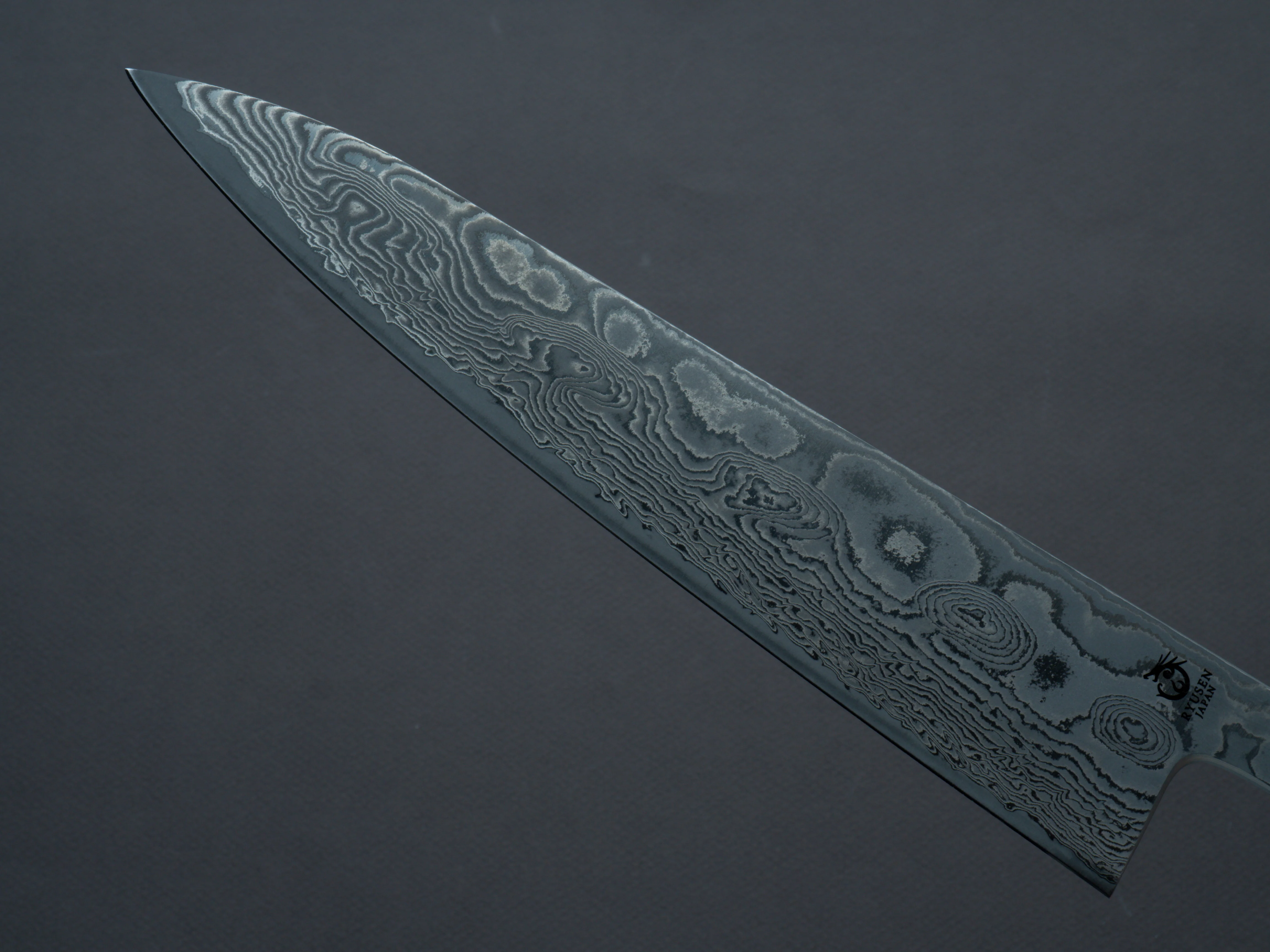RYUSEN - BONTEN UNRYU KAI - VG10 DAMASCUS - 210mm Gyuto - Quince Handle - Image 3