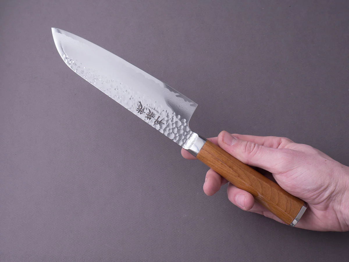 RYUSEN - TANGANRYU - VG10 Tsuchime Damascus - 170mm Santoku - Maple Handle Hyrbid Handle - Image 7