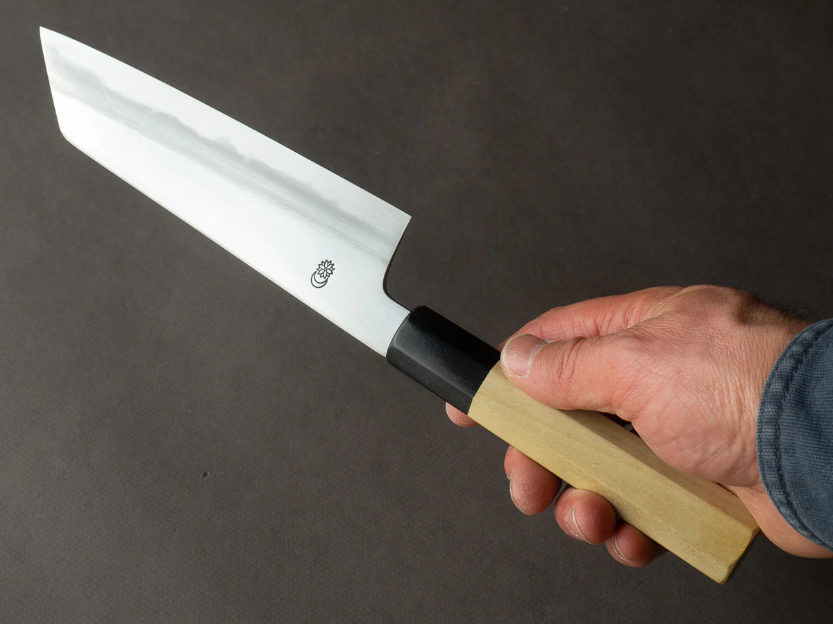 Sakai Kikumori - Kikuzuki Kasumi - White #2 - 180mm Kiritsuke Santoku - Ho Wood Handle - Image 5