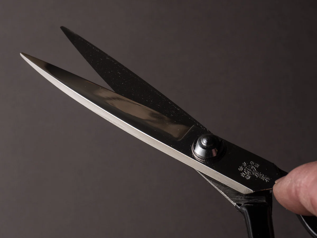 Shozaburo - Slim Light - Slim 220mm Fabric Shears - Image 7