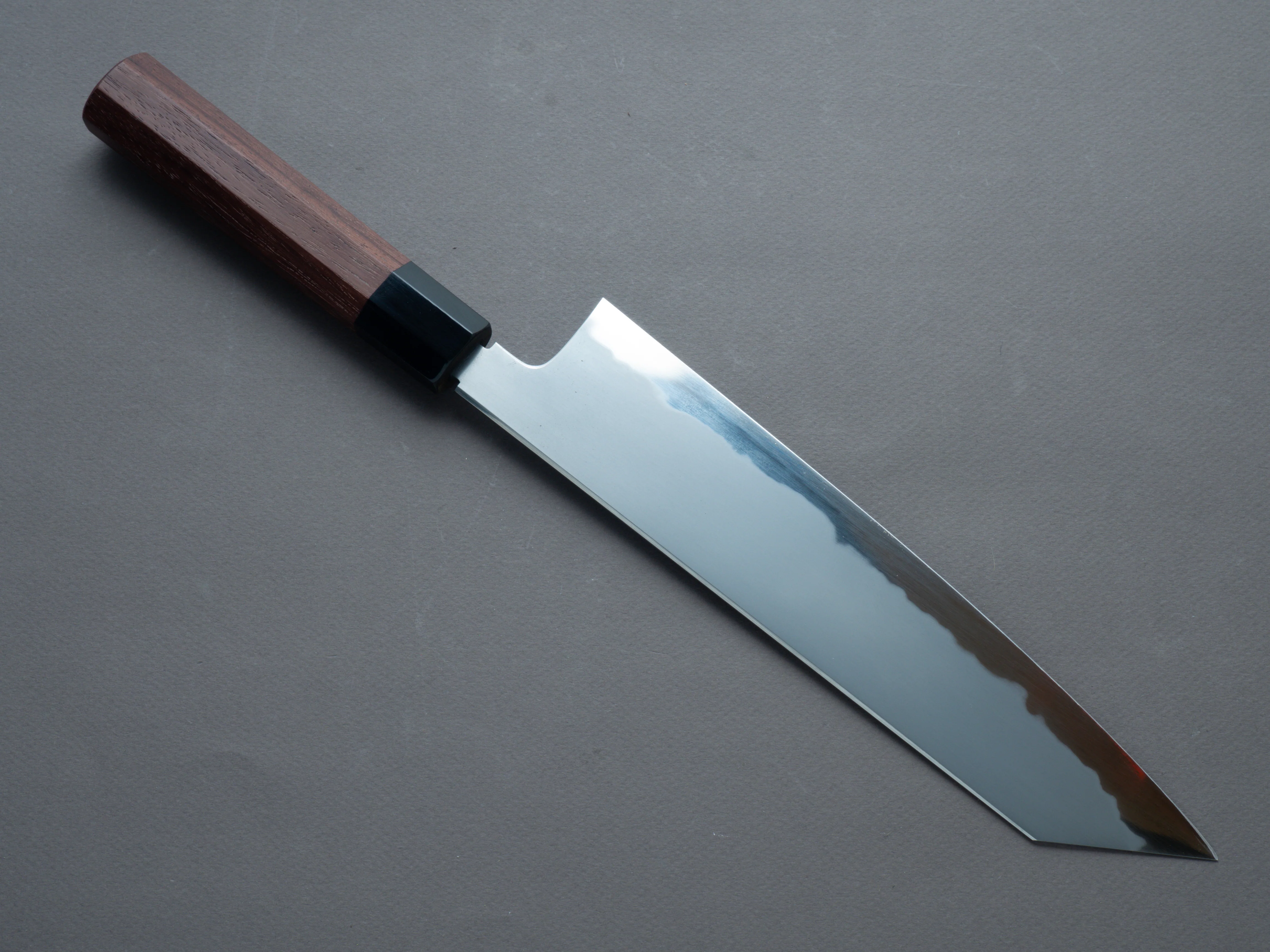 Tetsujin - Blue #2 - Kasumi - 240mm Kiritsuke Gyuto - Taihei Rosewood Handle - Image 2